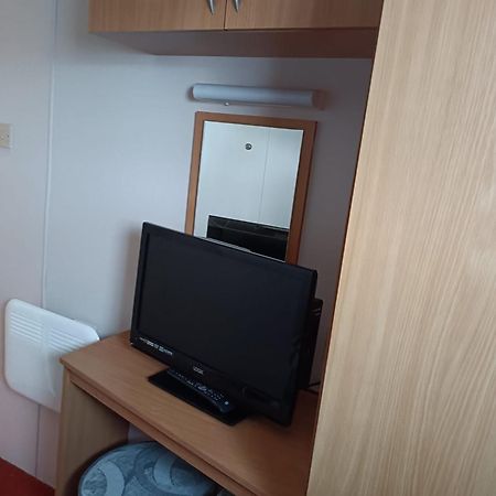Отель 8 Berth Sealands Инголдмелс Экстерьер фото