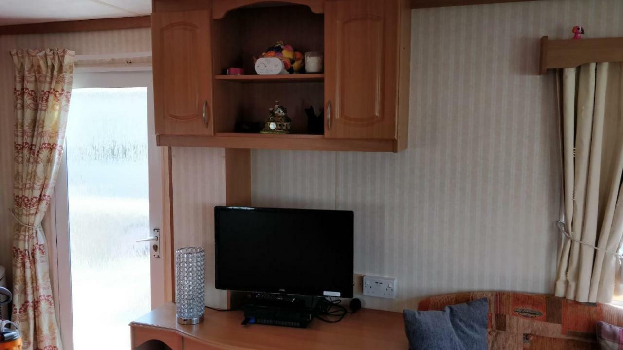 Отель 8 Berth Sealands Инголдмелс Экстерьер фото